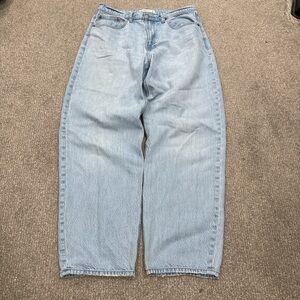 Baggy/Taper Blue Jeans